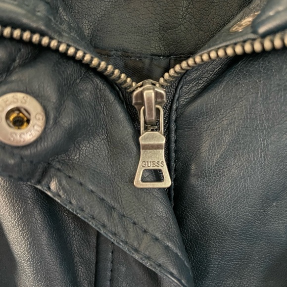 Guess Jacket - Picture 6 of 8